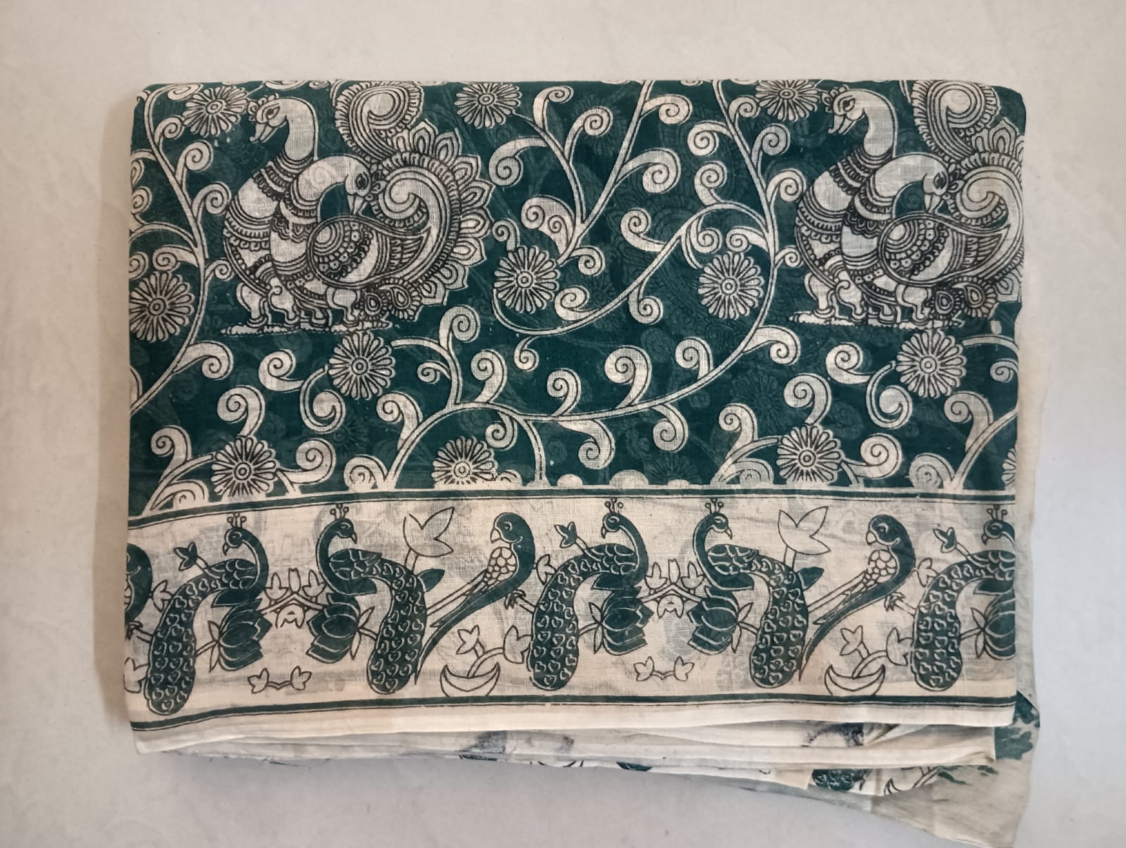 Mul Cotton saree with border colour blouse