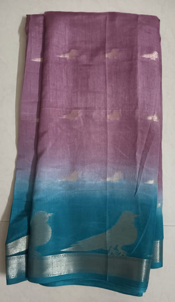 Dola Silk Saree with contrast blouse