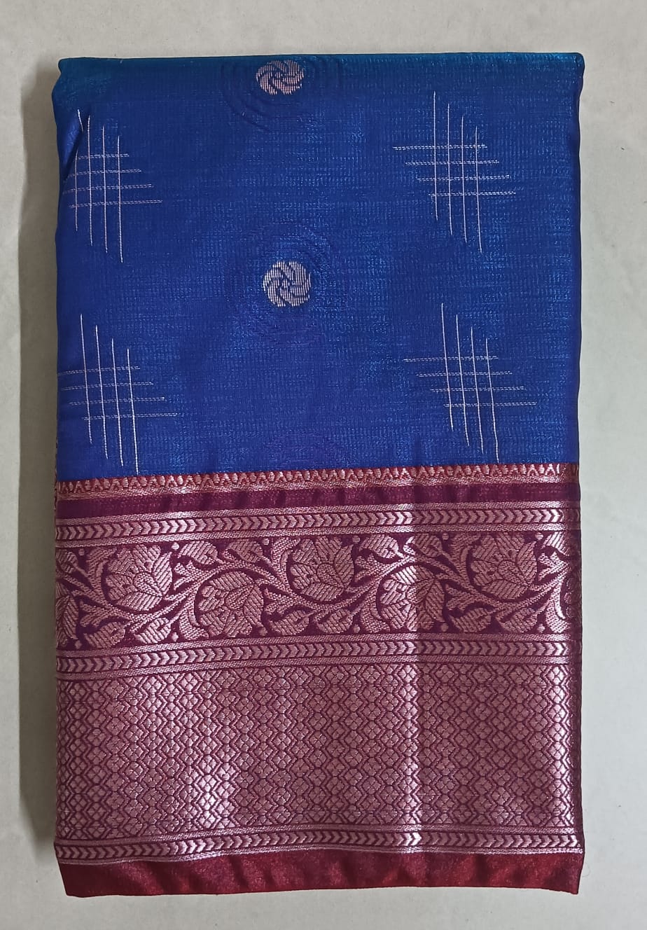 Handloom  Dharmavaram Soft silk saree with contrast blouse